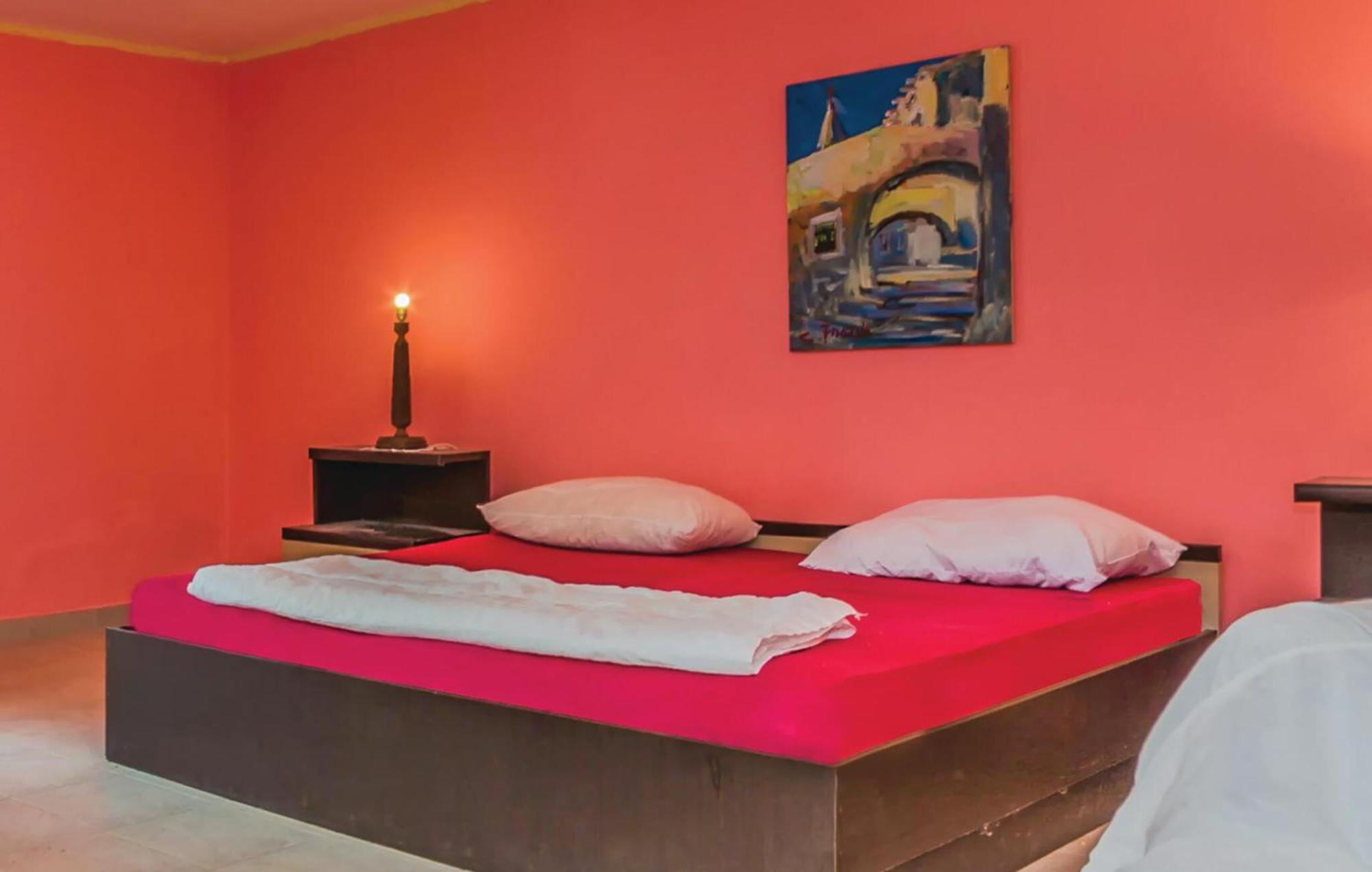 Cozy Apartment In Vrsar With Kitchen Zewnętrze zdjęcie